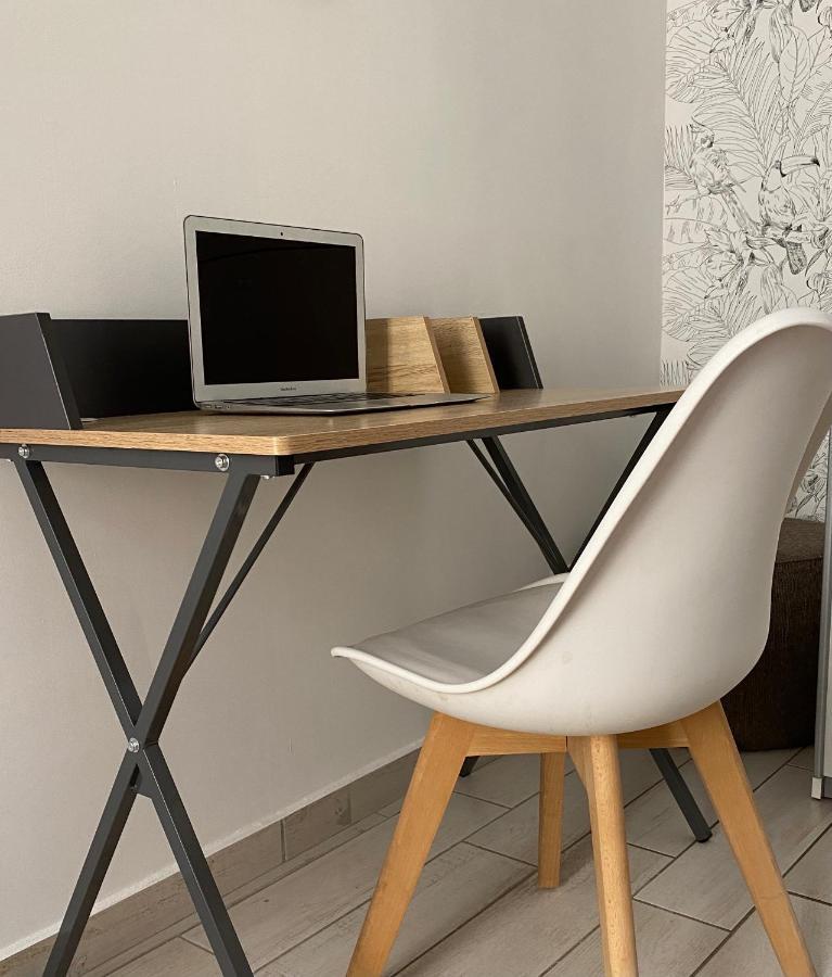 Joli Appartement Hypercentre T2, Classe Meuble De Tourisme 3 Avec Parking Gratuit بزييه المظهر الخارجي الصورة