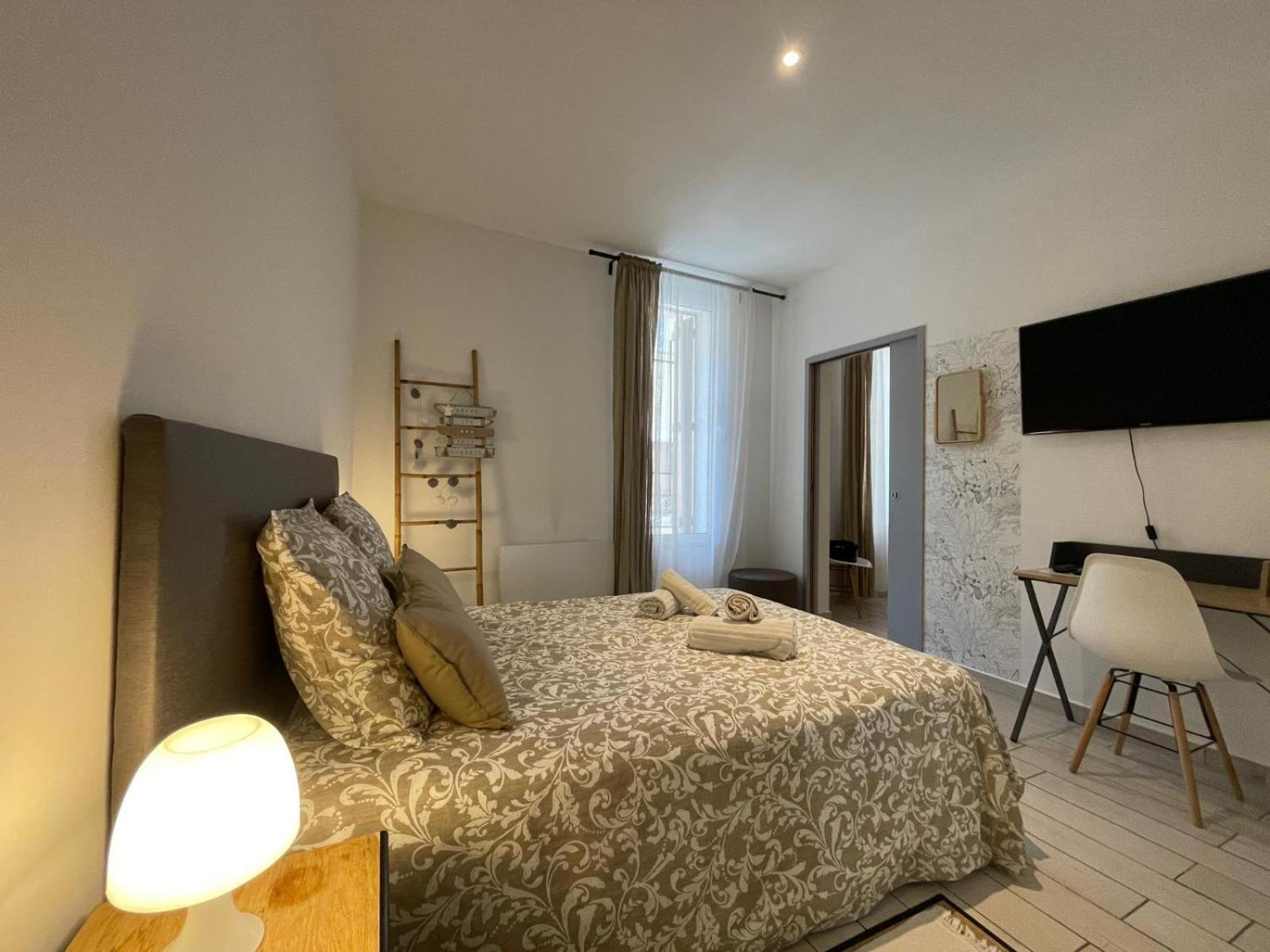 Joli Appartement Hypercentre T2, Classe Meuble De Tourisme 3 Avec Parking Gratuit بزييه المظهر الخارجي الصورة
