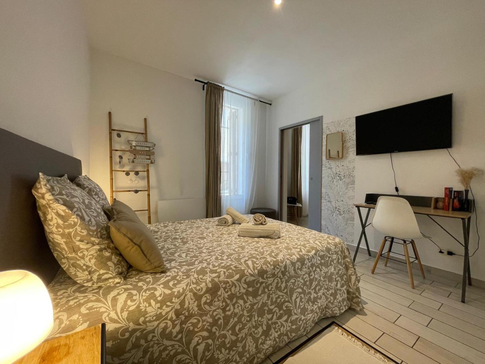 Joli Appartement Hypercentre T2, Classe Meuble De Tourisme 3 Avec Parking Gratuit بزييه المظهر الخارجي الصورة
