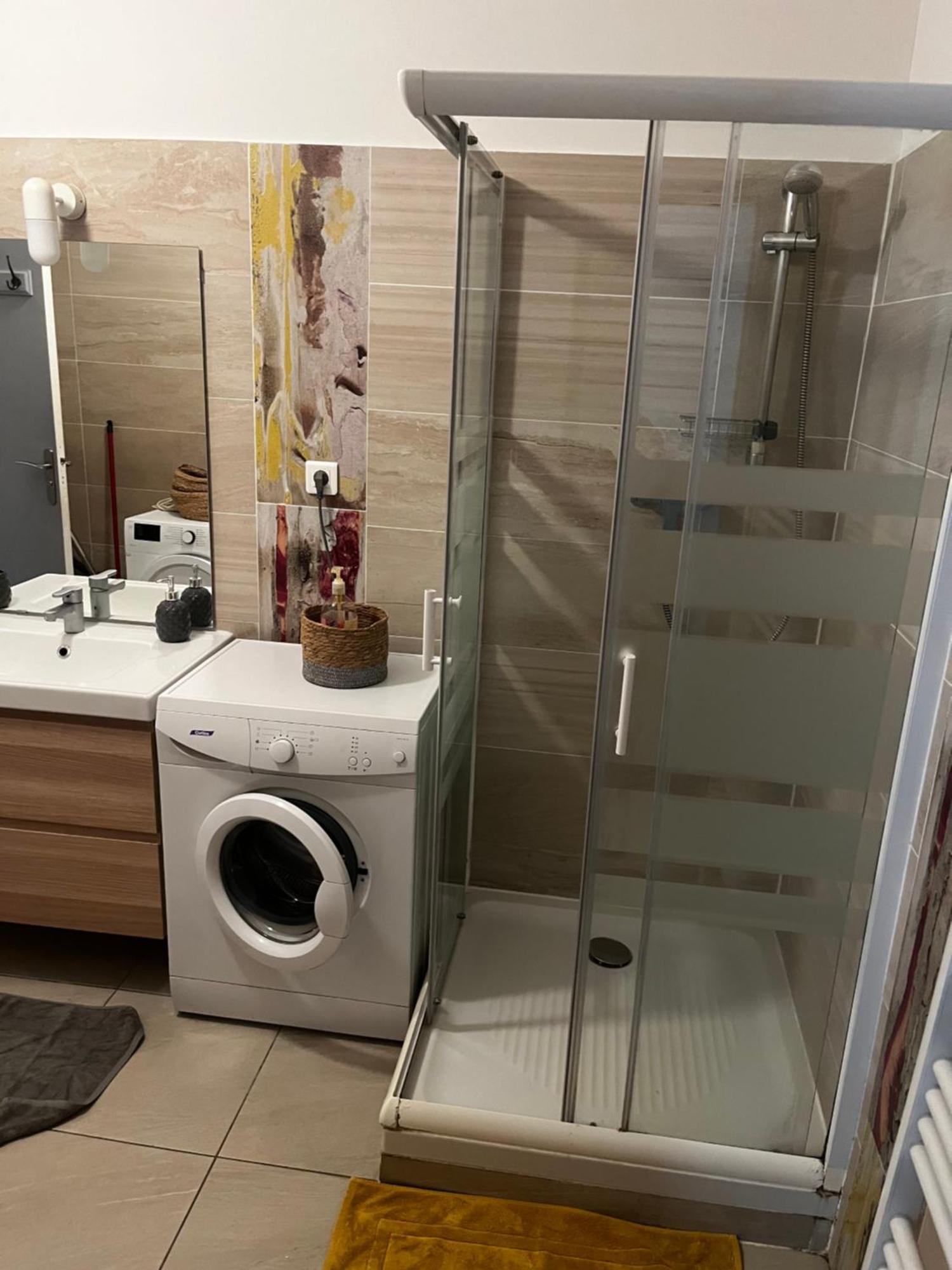 Joli Appartement Hypercentre T2, Classe Meuble De Tourisme 3 Avec Parking Gratuit بزييه المظهر الخارجي الصورة